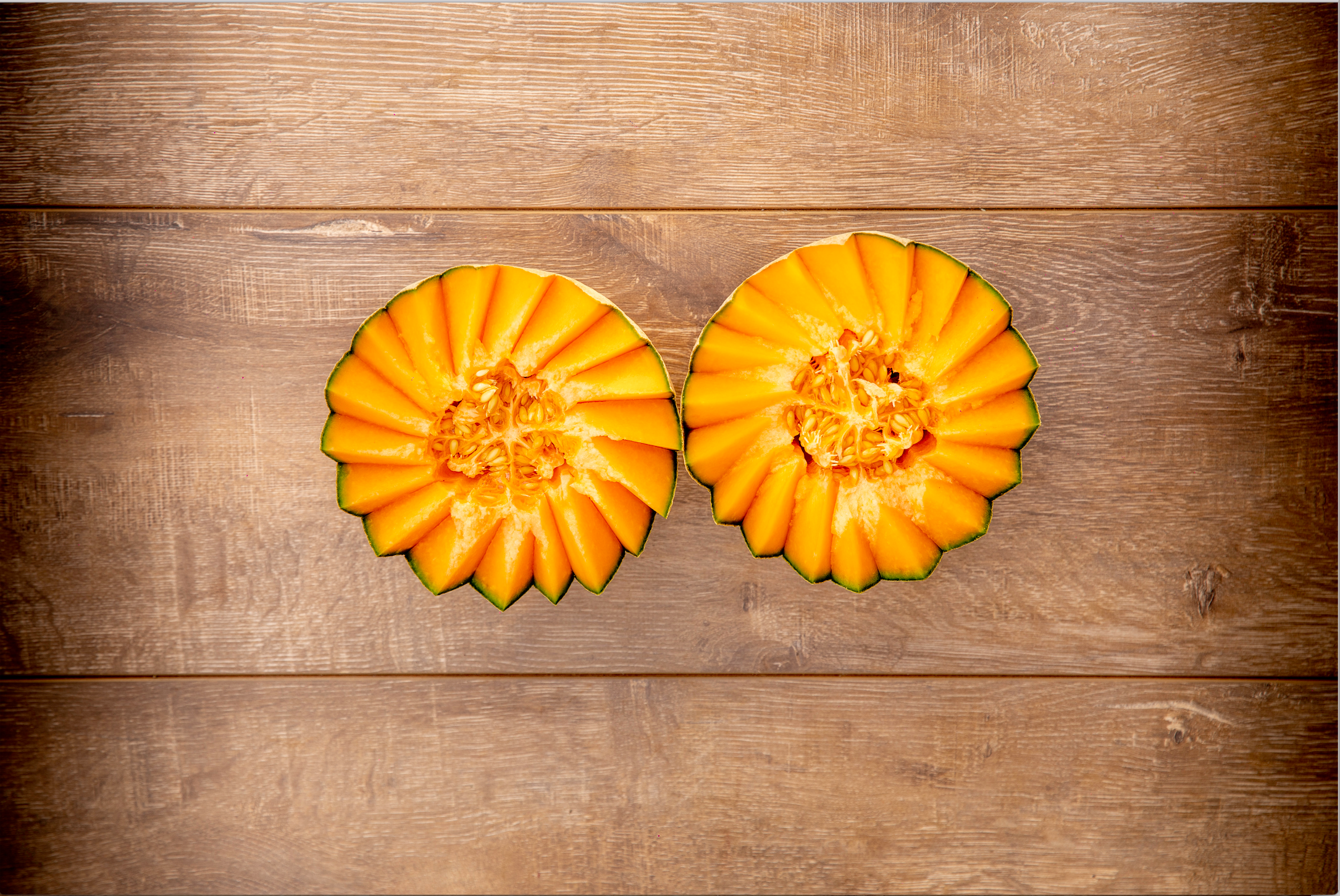 Frischer und schmackhafter ganzer Melone
