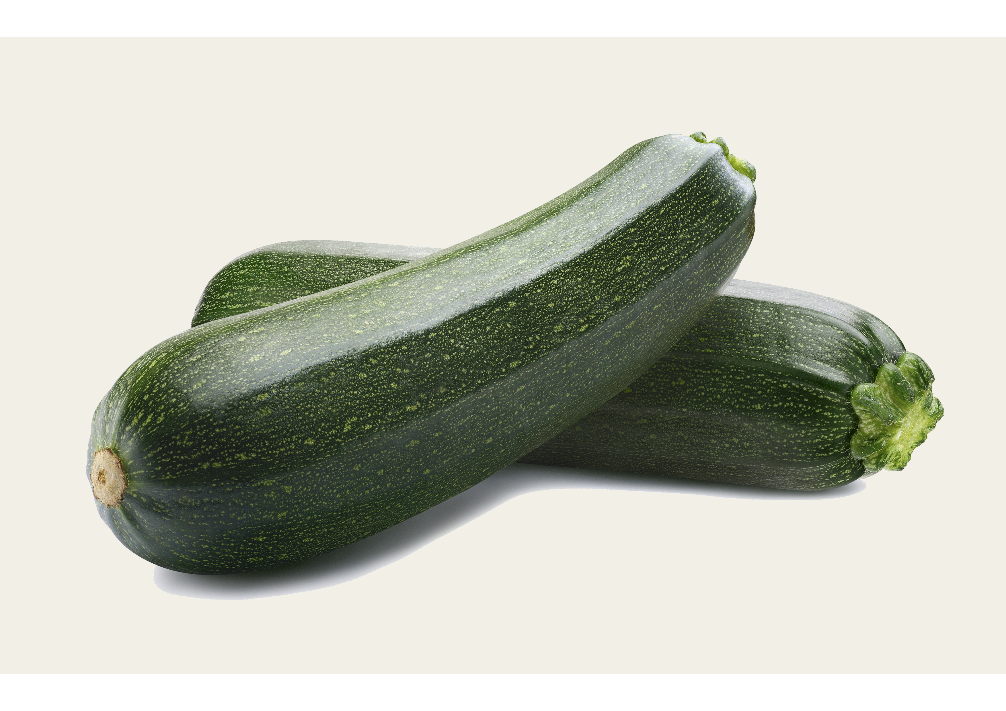Frischer und knuspriger grüner Zucchini
